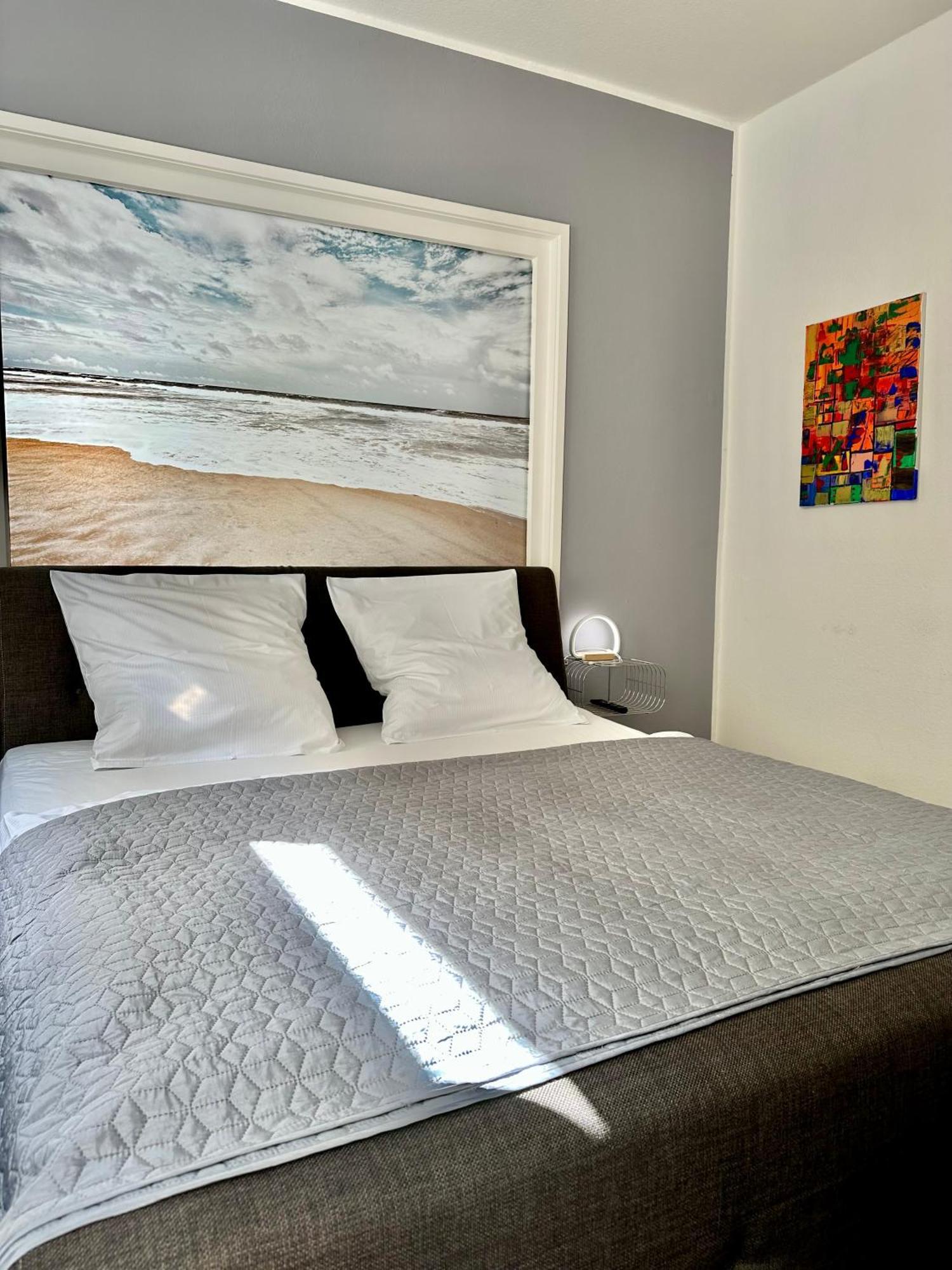 Geraeumiges City-Apartment Mit 2 Badezimmer Und Parkplaetzen D46-Og Ольденбург Экстерьер фото