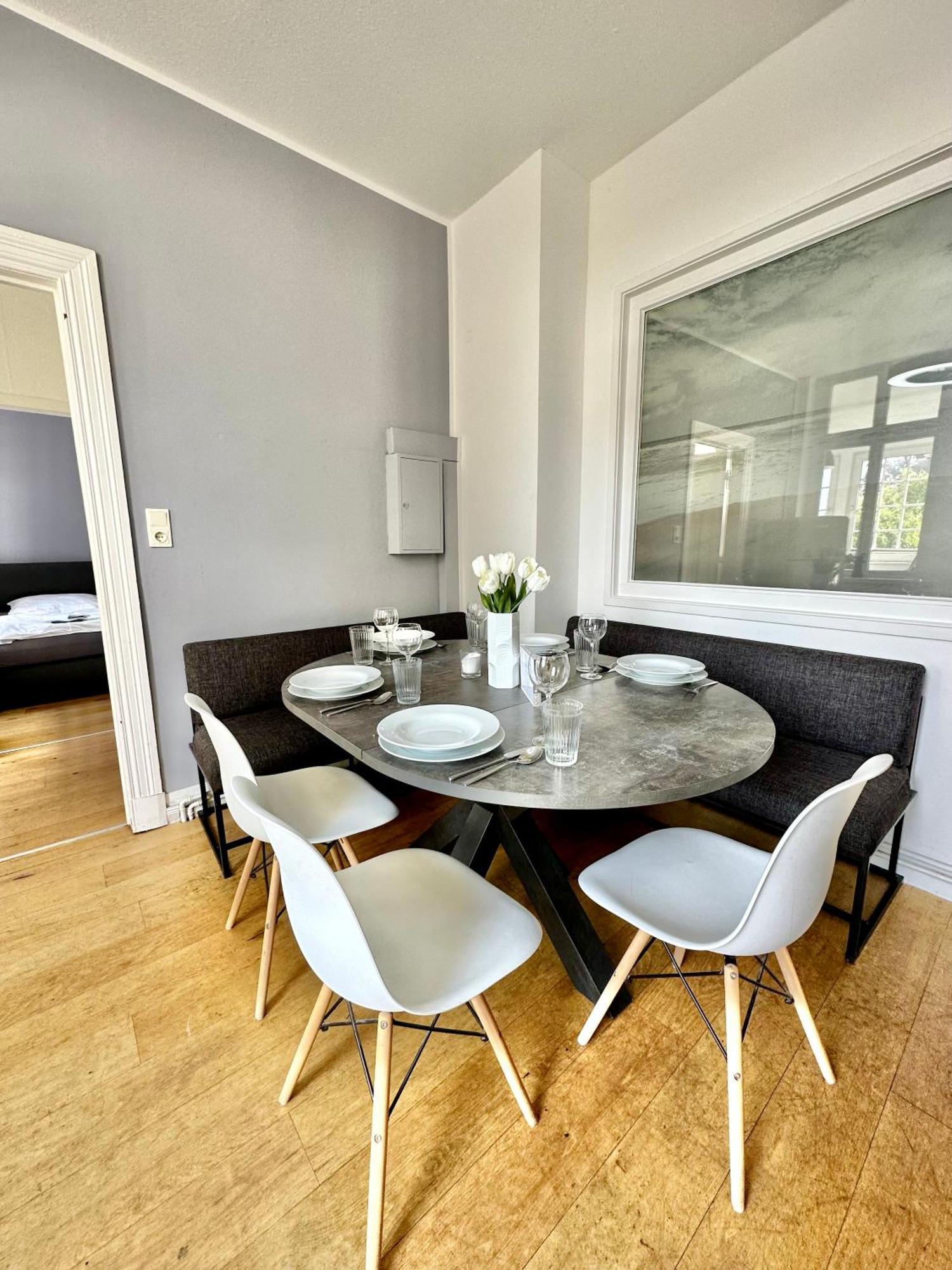Geraeumiges City-Apartment Mit 2 Badezimmer Und Parkplaetzen D46-Og Ольденбург Экстерьер фото